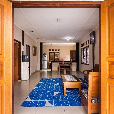 Villa Anjung Balak Cisarua Exterior foto